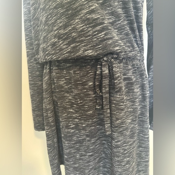 Long Sleeve T shirt Dress with Tie - Picture 5 of 6